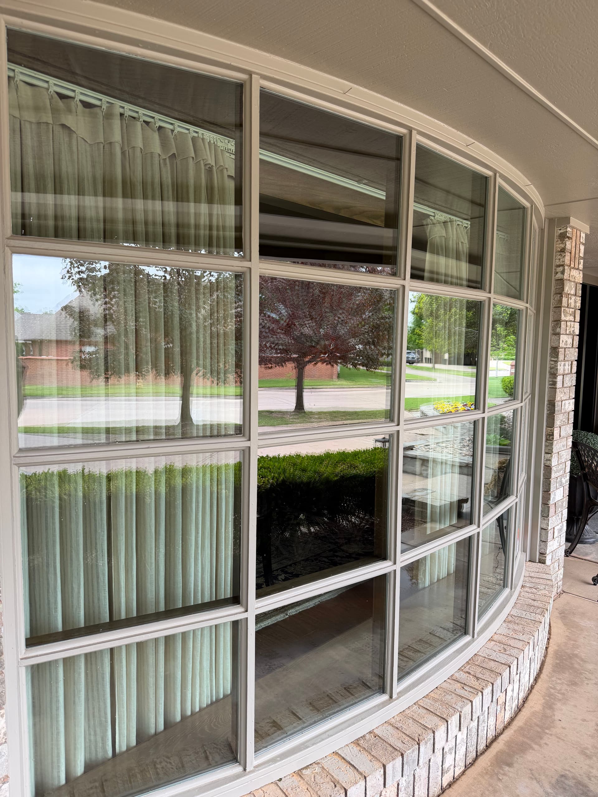 Gallery photos for Water-Fed Window Cleaning Gets Crystal Clear Results in Enid Oklahoma: Image #1