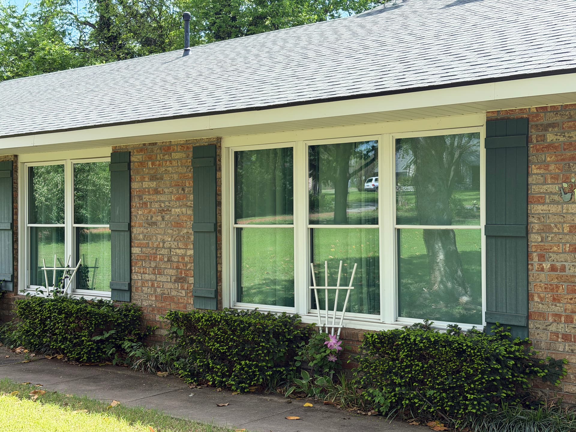 Gallery photos for Exterior Window Cleaning at the Marland Mansion in Ponca City: Image #3