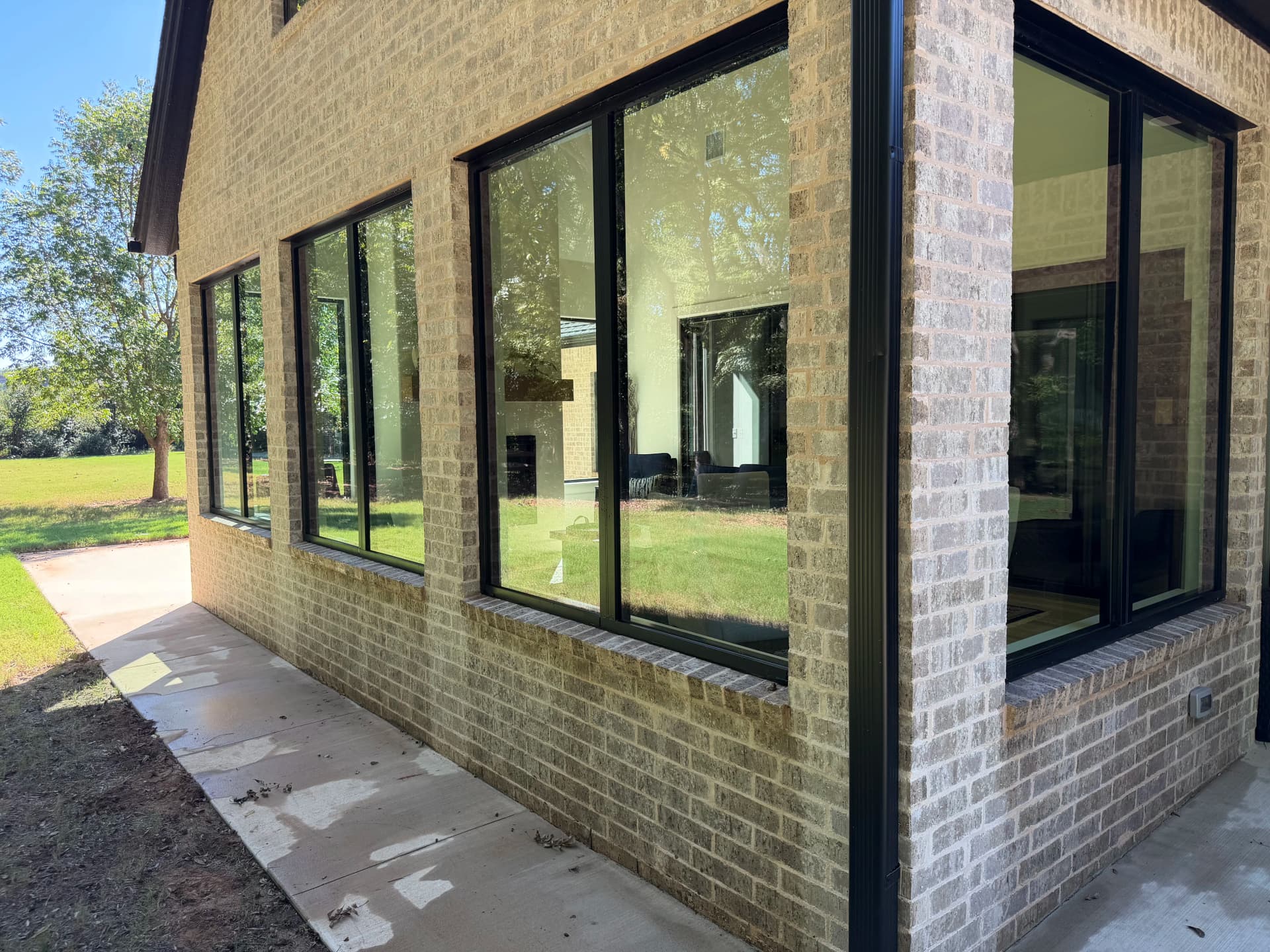 Gallery photos for Berry Creek Home Window Cleaning Done Right in Stillwater: Image #3